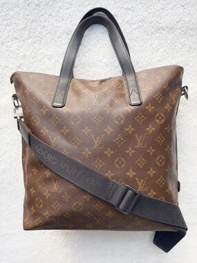 Louis Vuitton Macassar kitan Brown Monogram Canvas Tote with Shoulder Strap.